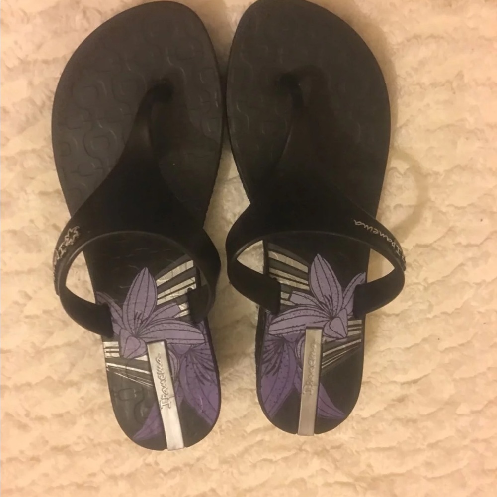 Ipanema size 6.5